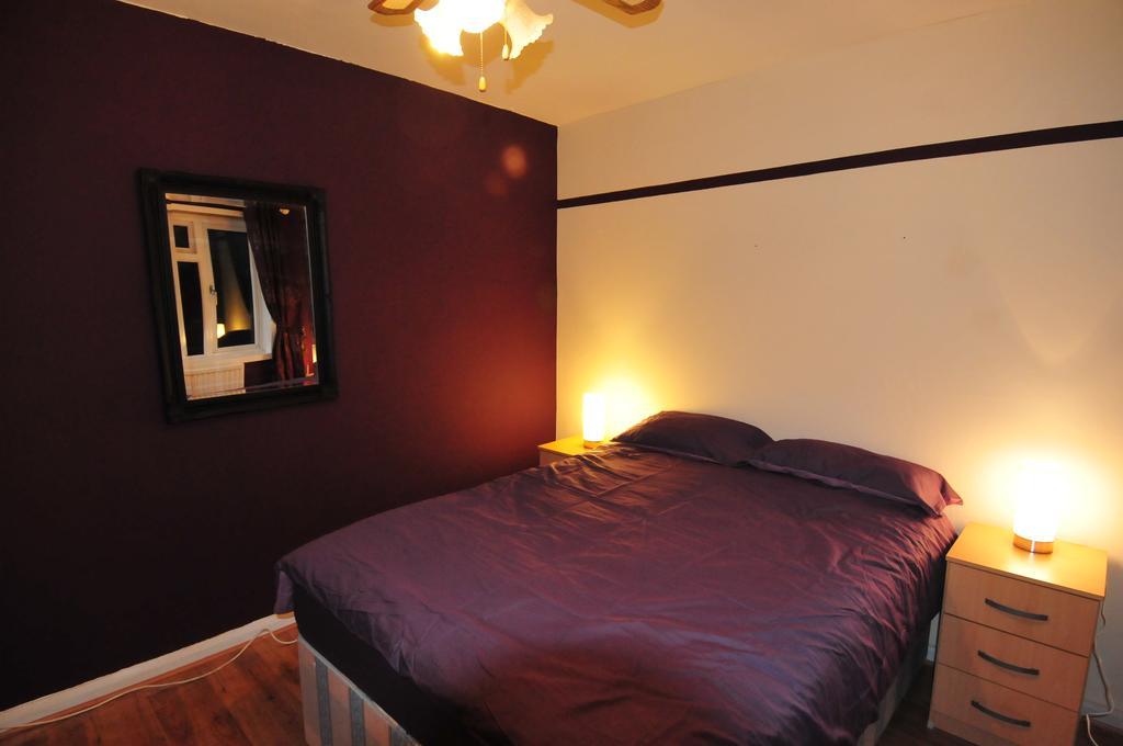 The Gibson Hotel Лондон Екстериор снимка
